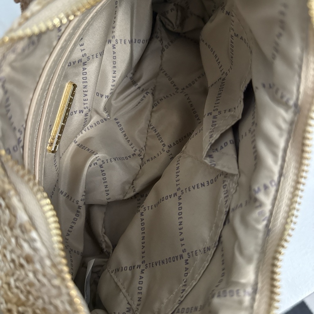 Steve Madden Beige and Tan Shoulder Bag - Picture 2 of 3